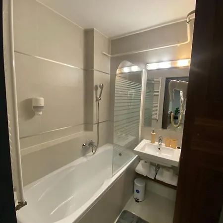 Happy Seasons Szoboszlo *